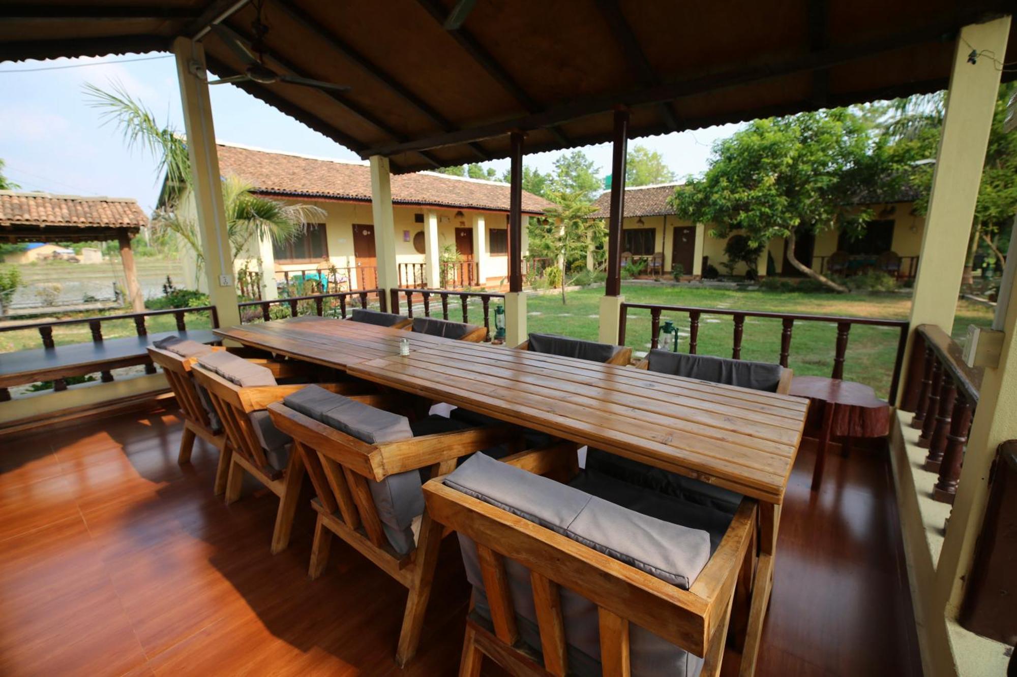 Bardiya Eco Friendly Homestay Exterior foto